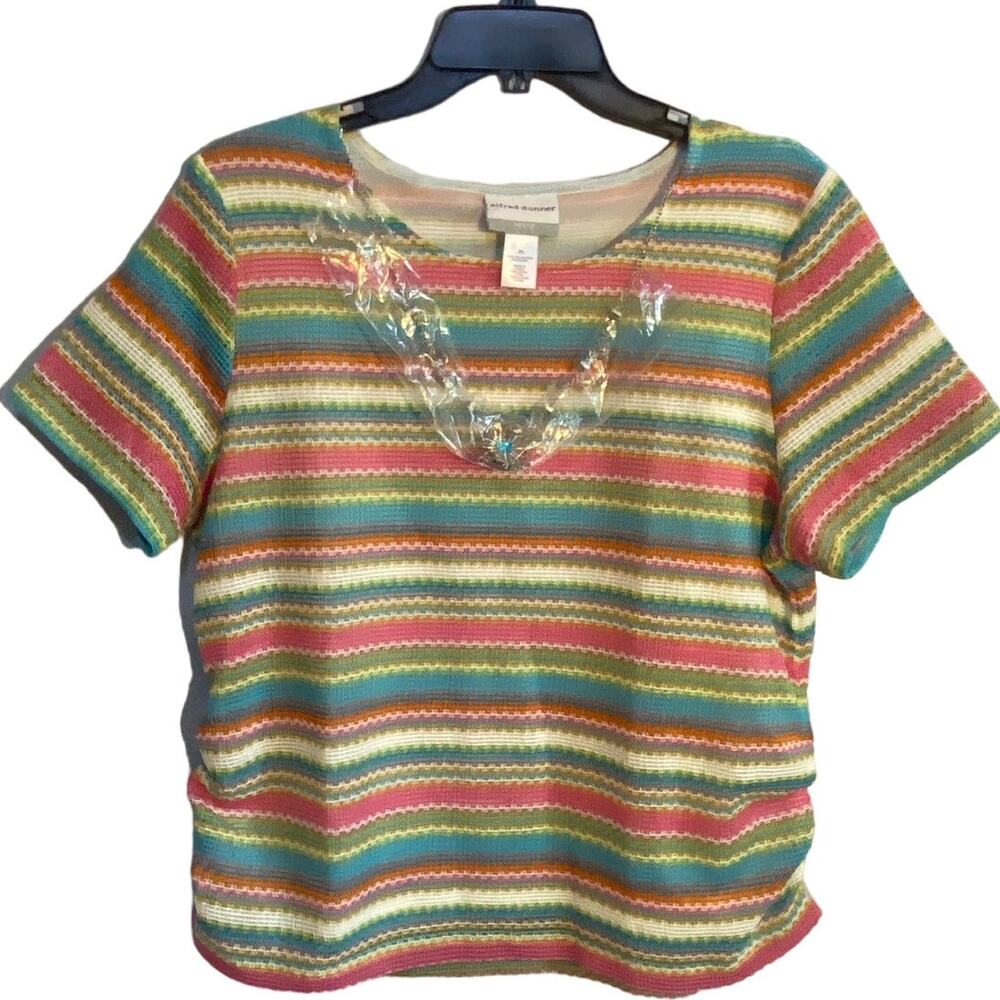 Alfred Dunner PL Rainbow Short Sleeve Top With Necklace Roushed Side NEW